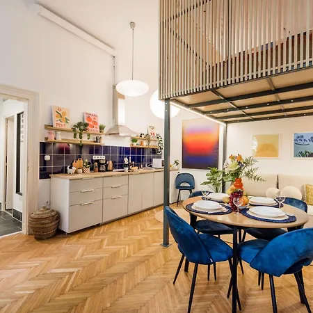 Art Lovers Loft-garden View 3br 2ba Gem Apartamento *