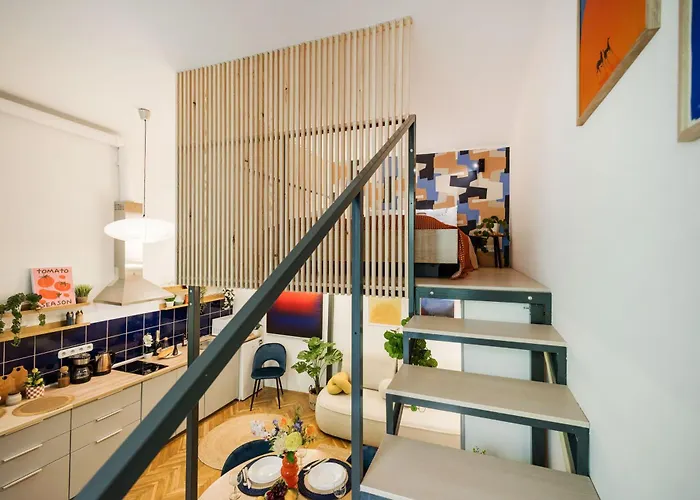 公寓 Art Lovers Loft-garden View 3br 2ba Gem 布达佩斯